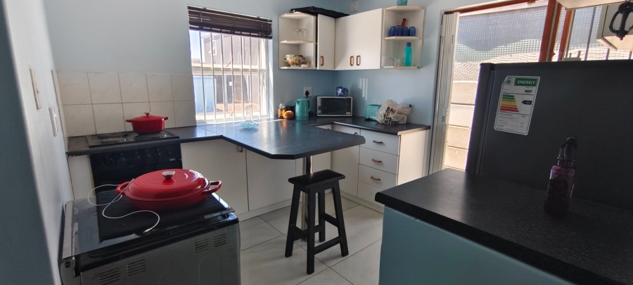 2 Bedroom Property for Sale in Strandfontein Western Cape